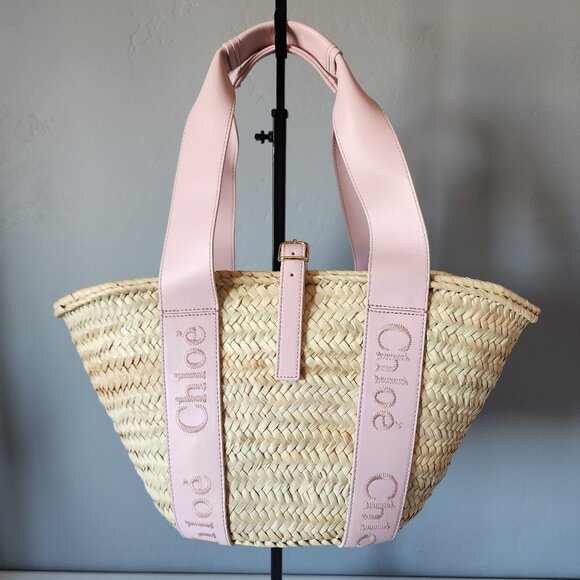 Chloe Basket Tote Bag "LIKE NEW" - Picture 2 of 16